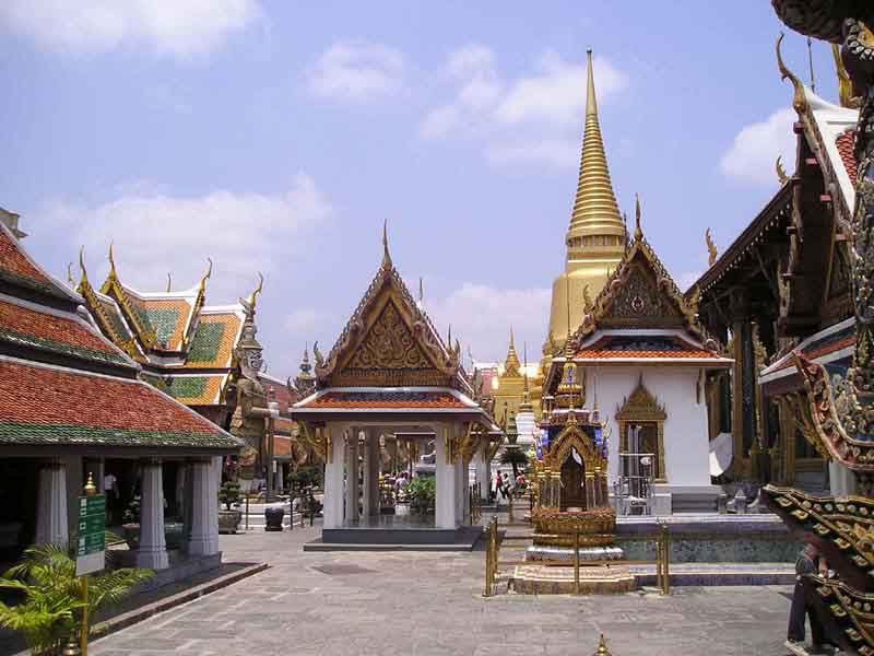 Wat Phra Kaeo Themple of the Emeral Buddha